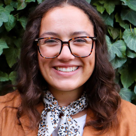 Mara Benitez's Headshot