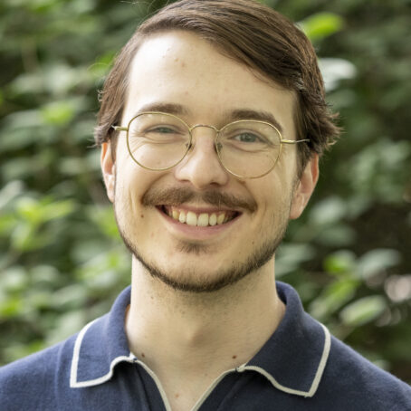 Headshot of Kenneth Harvey
