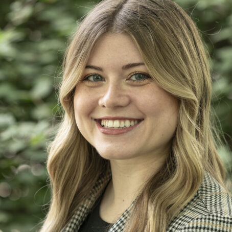 Headshot of Abby Link