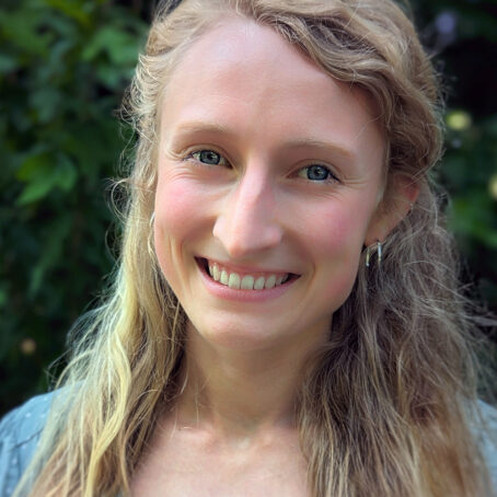 Coleen Lautrup Headshot