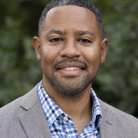 Omar Peters Headshot