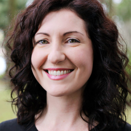 Andrea Ostradka Headshot