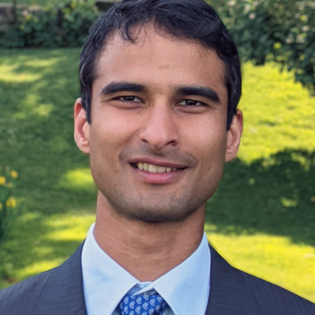 Theja Putta's Headshot