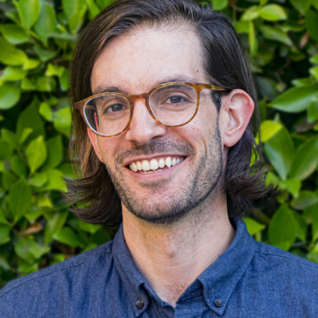 Adam Russell Headshot