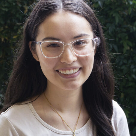 Annabelle Treadon Headshot